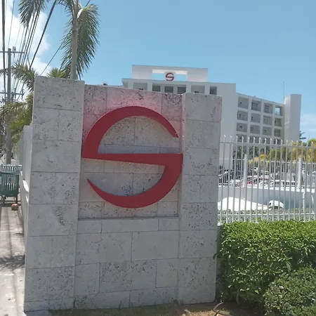 Spanish Court Hotel